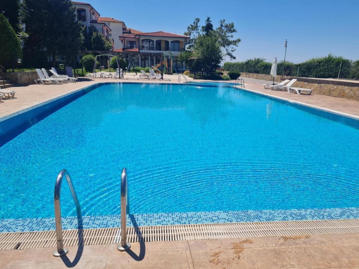 Panoramic Sea View Apartment Равда Екстериор снимка