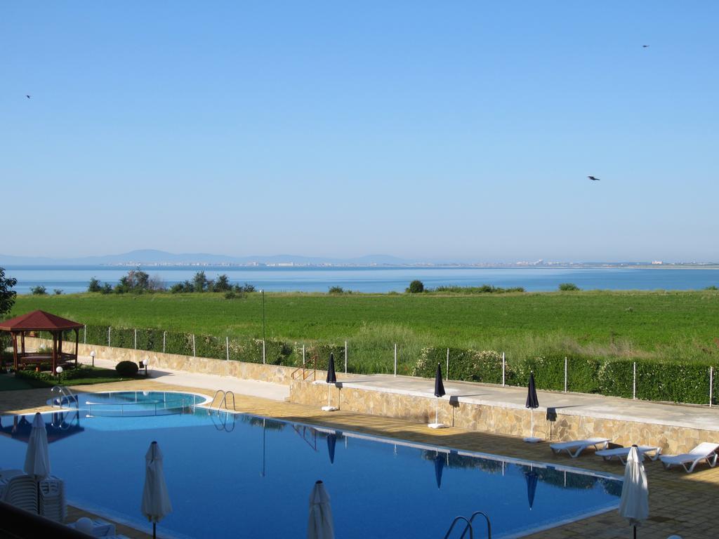 Panoramic Sea View Apartment Равда Екстериор снимка