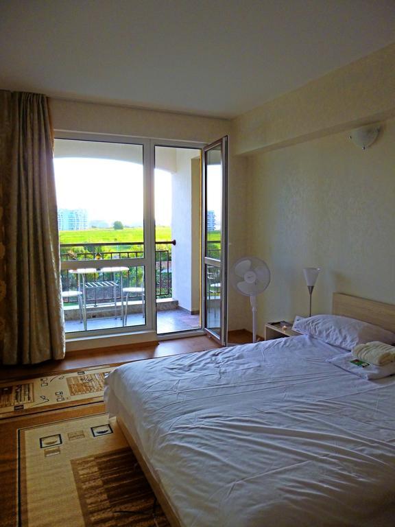 Panoramic Sea View Apartment Равда Екстериор снимка